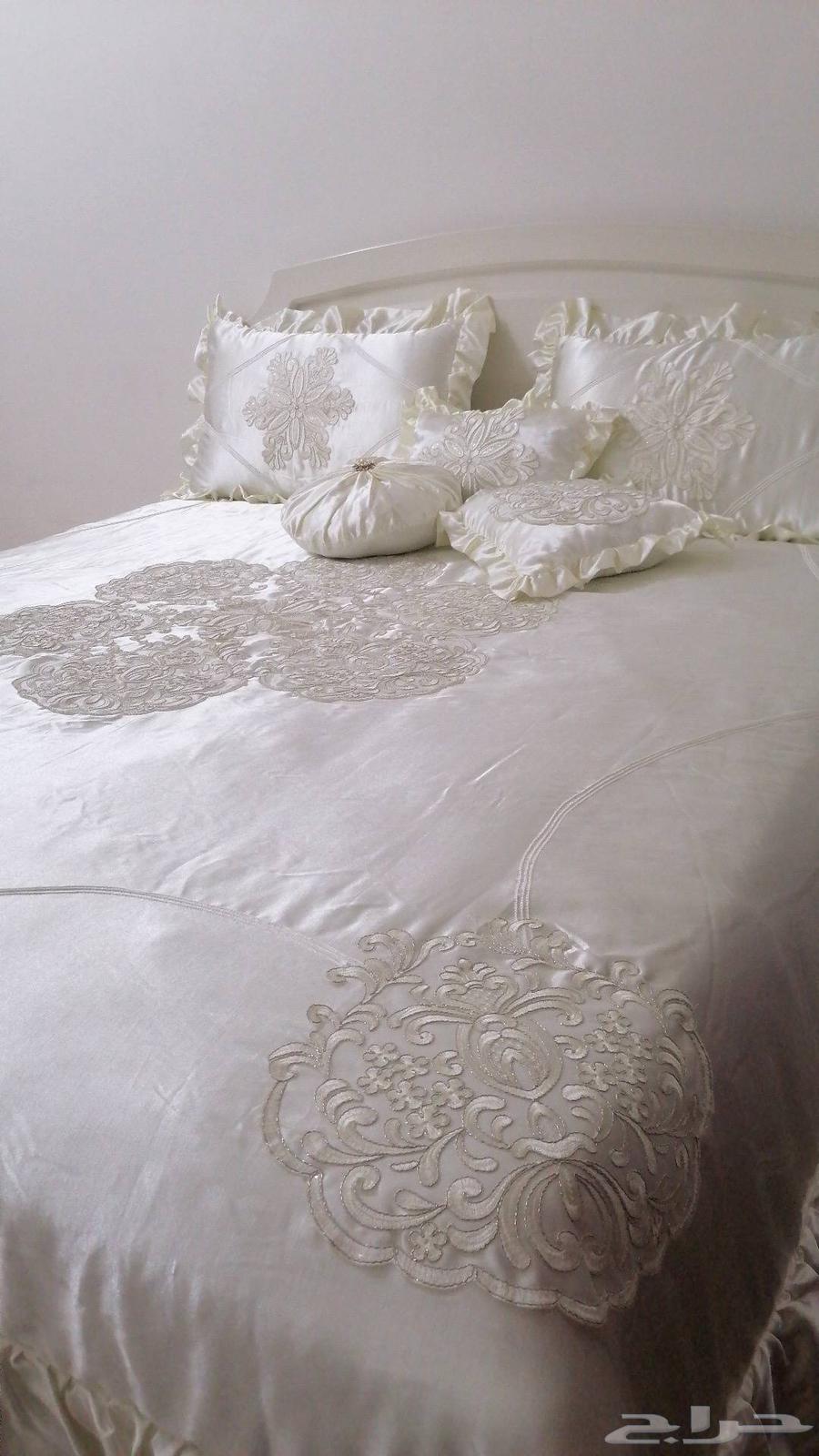 لحاف نفرين تركي ملكي عرايسي تم شرائه ب 1300 ريال64509757130370111