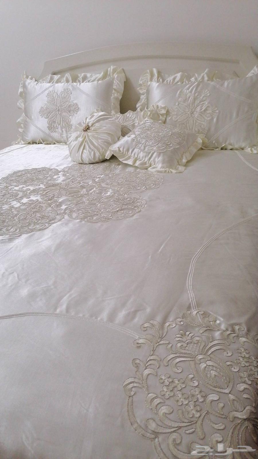 لحاف نفرين تركي ملكي عرايسي تم شرائه ب 1300 ريال64509757130370110