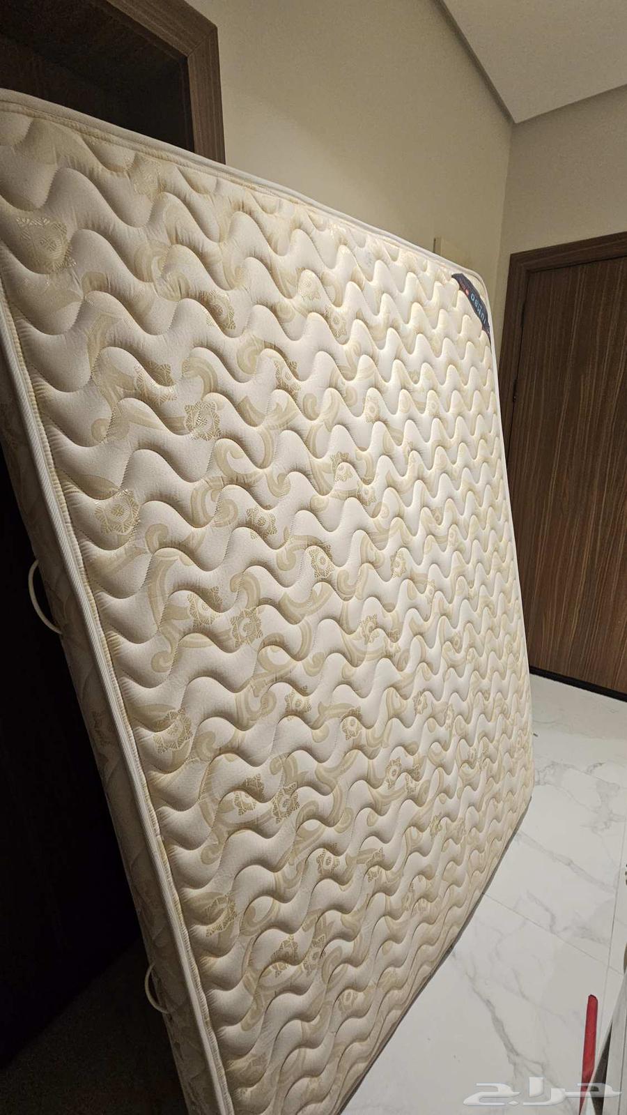 مرتبة سليب هاي 150 في 20064502954936194112