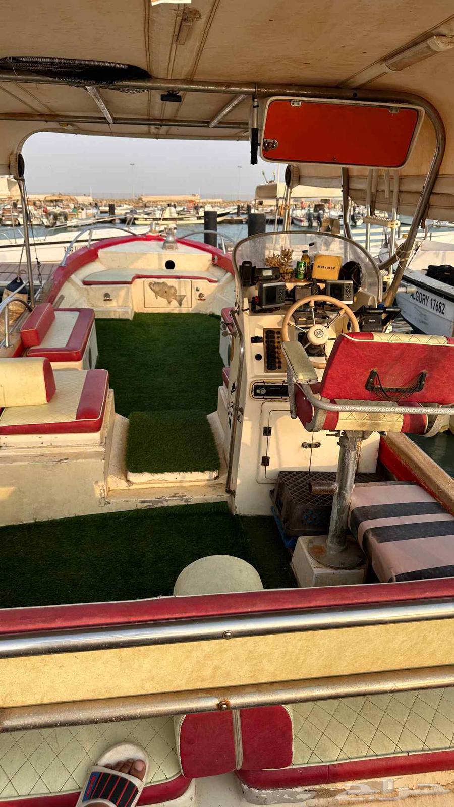 قارب للبيع64509870588802112