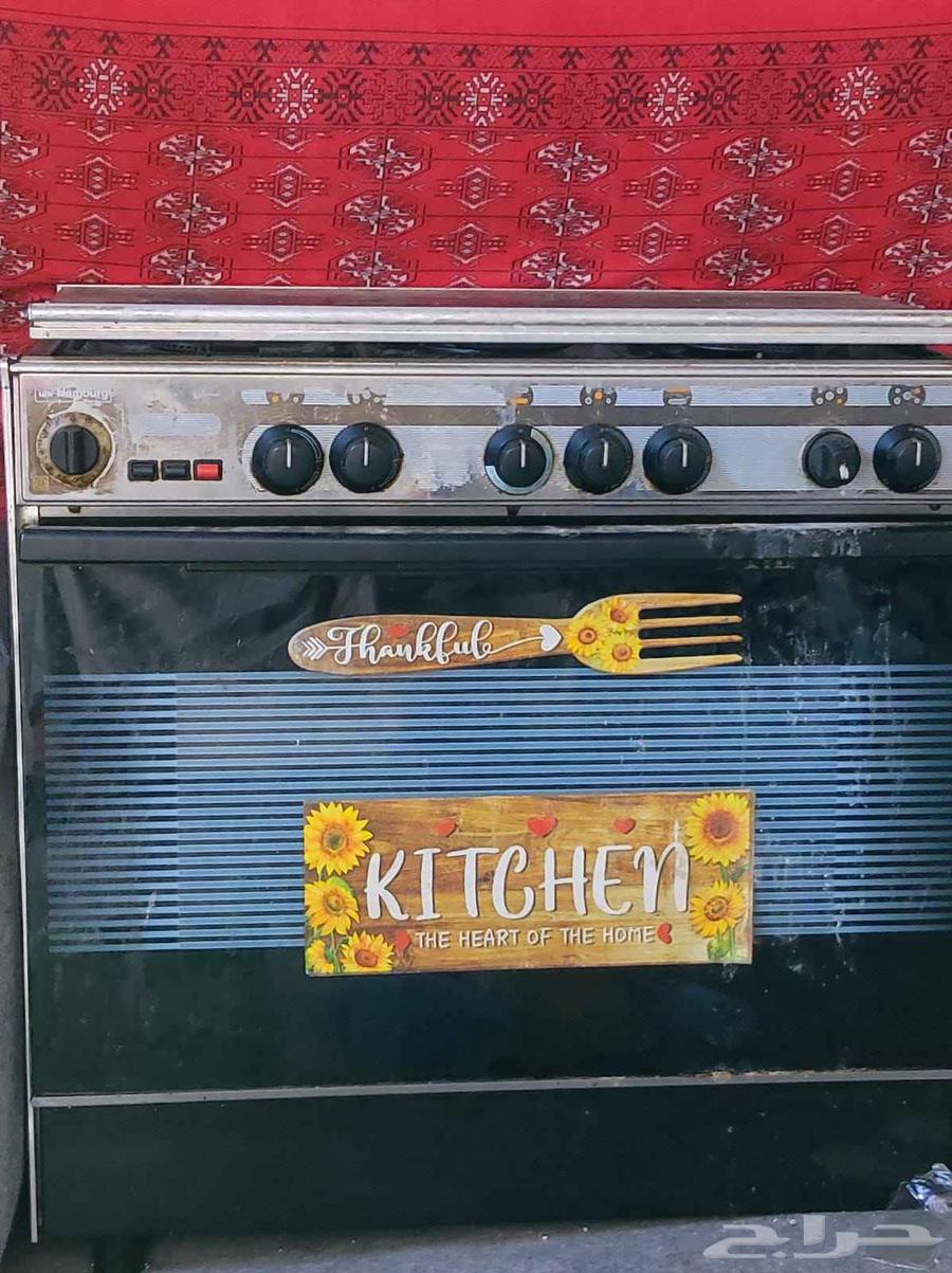 فرن غاز وكهرباء مستخدم نظيف للبيع64506577251586110