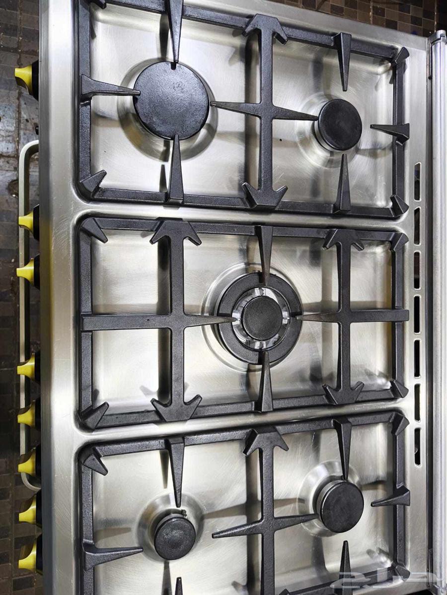 للبيع فرن ايطالي اصلي مقاس60 90 موجود في المحل جده64502927697794114