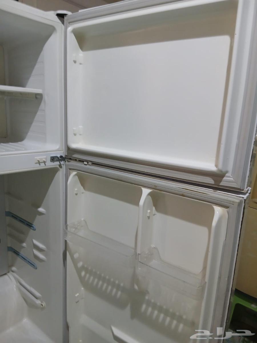 سلام عليكم ب منفوحه ثلاجه تبريد ممتاز ناقص رفوف من تحت64508019296897111