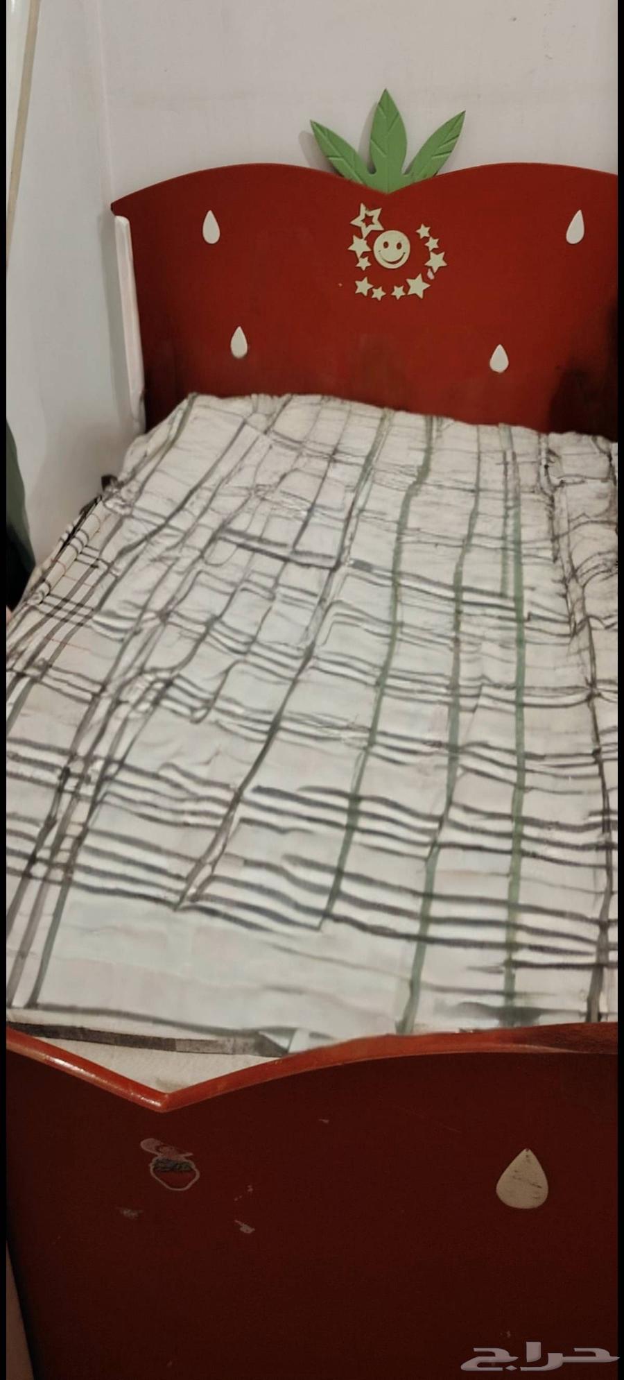 سرير اطفال للبيع64503199895809111