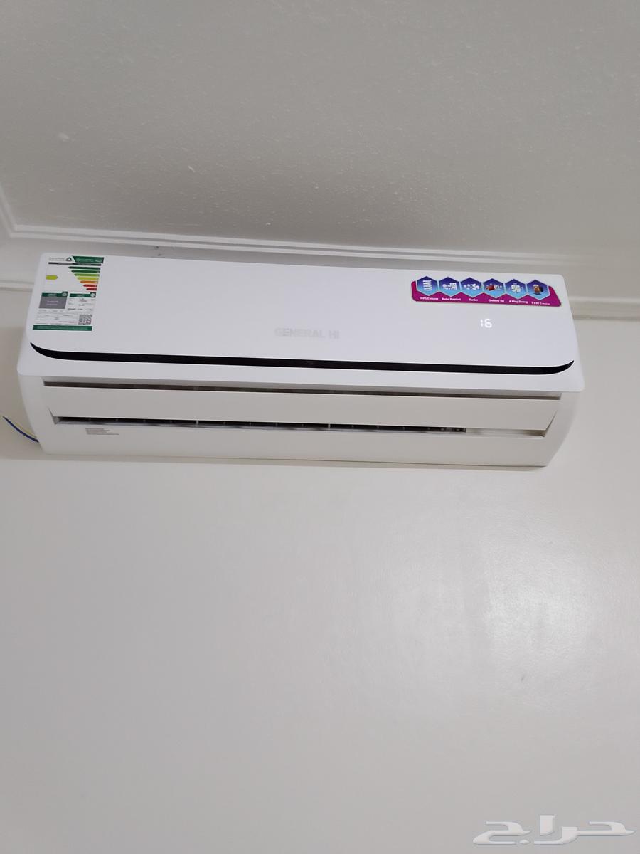 New air conditioners with installation and connection64505025225857113