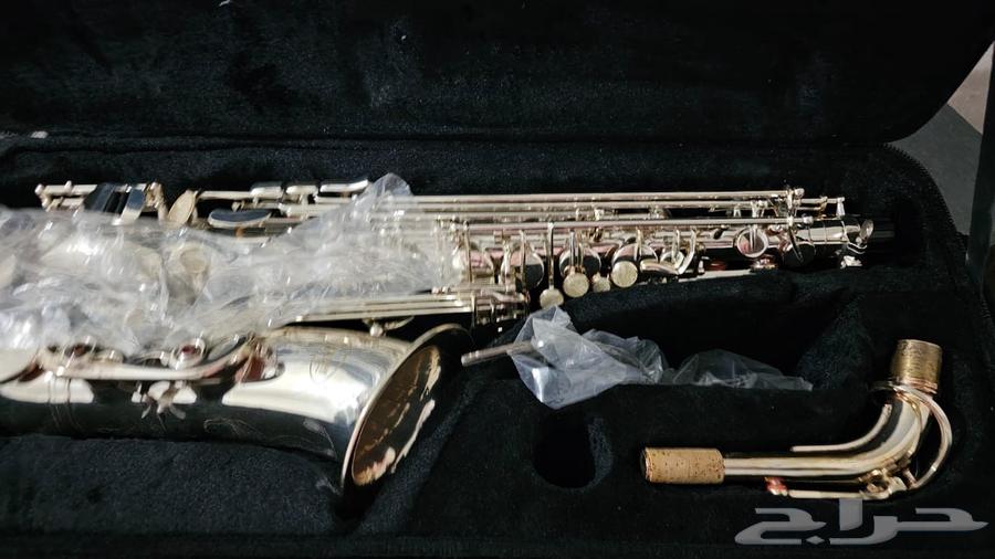 Saxophone and trombone available64503349678339112