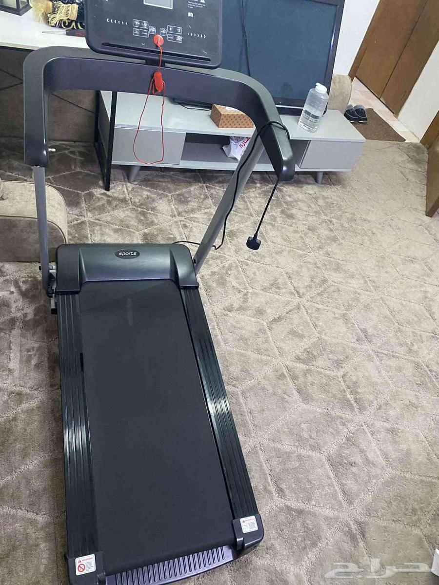 New sports belt, little used and brand new, no issues or defects64510295664129111