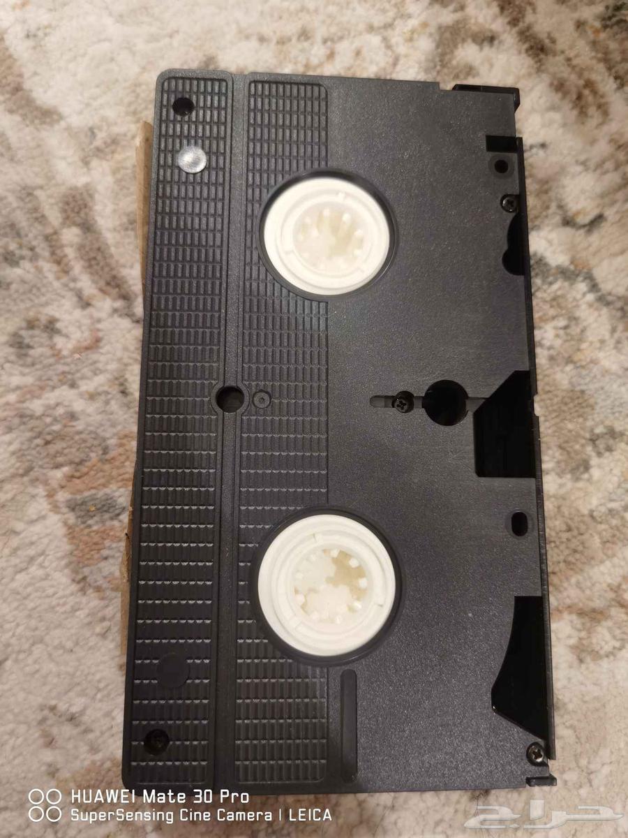 مجلات ماجد قديمه مميزه وشريط نادر للملك فيصل بن عبدالعزيز آ64505190171906114