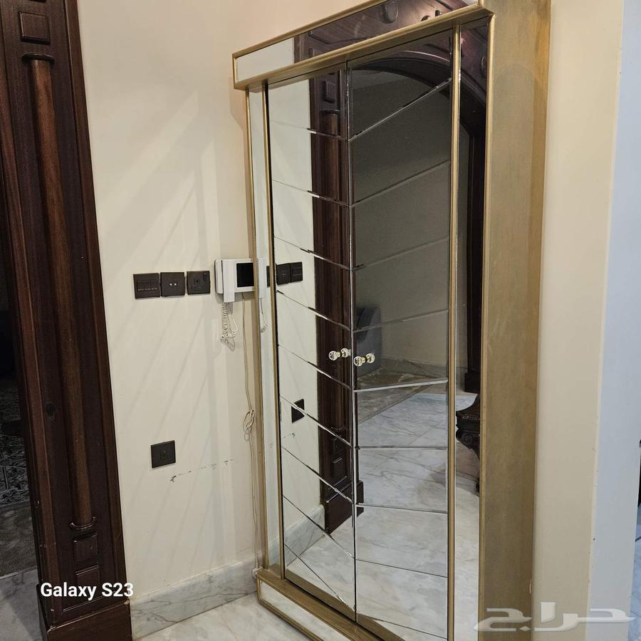 دولاب تعليق عبايات64508298914307110