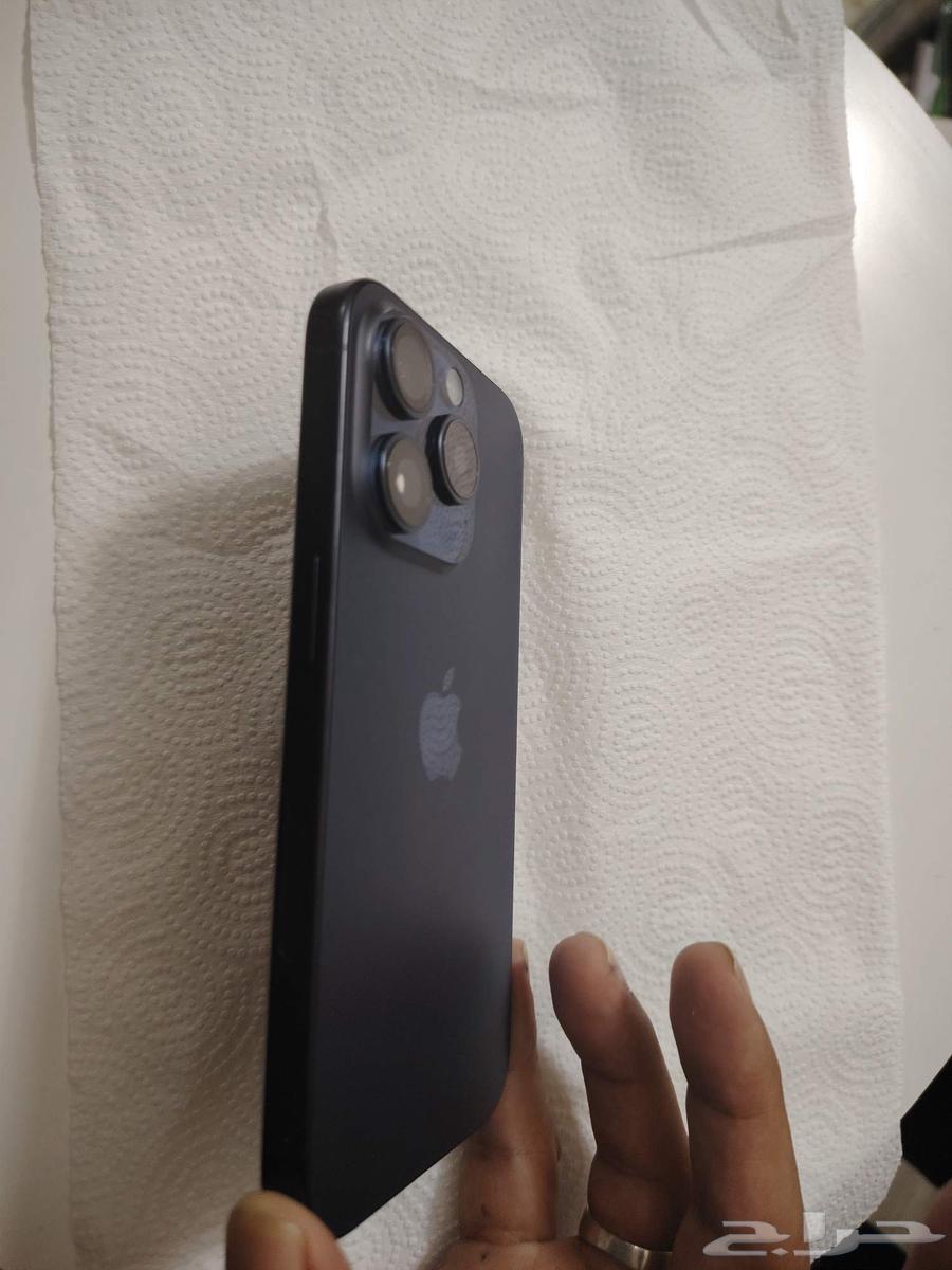 تلفون ايفون 15برو بذاكره 512 جيجا شبه جديد64507220925697114