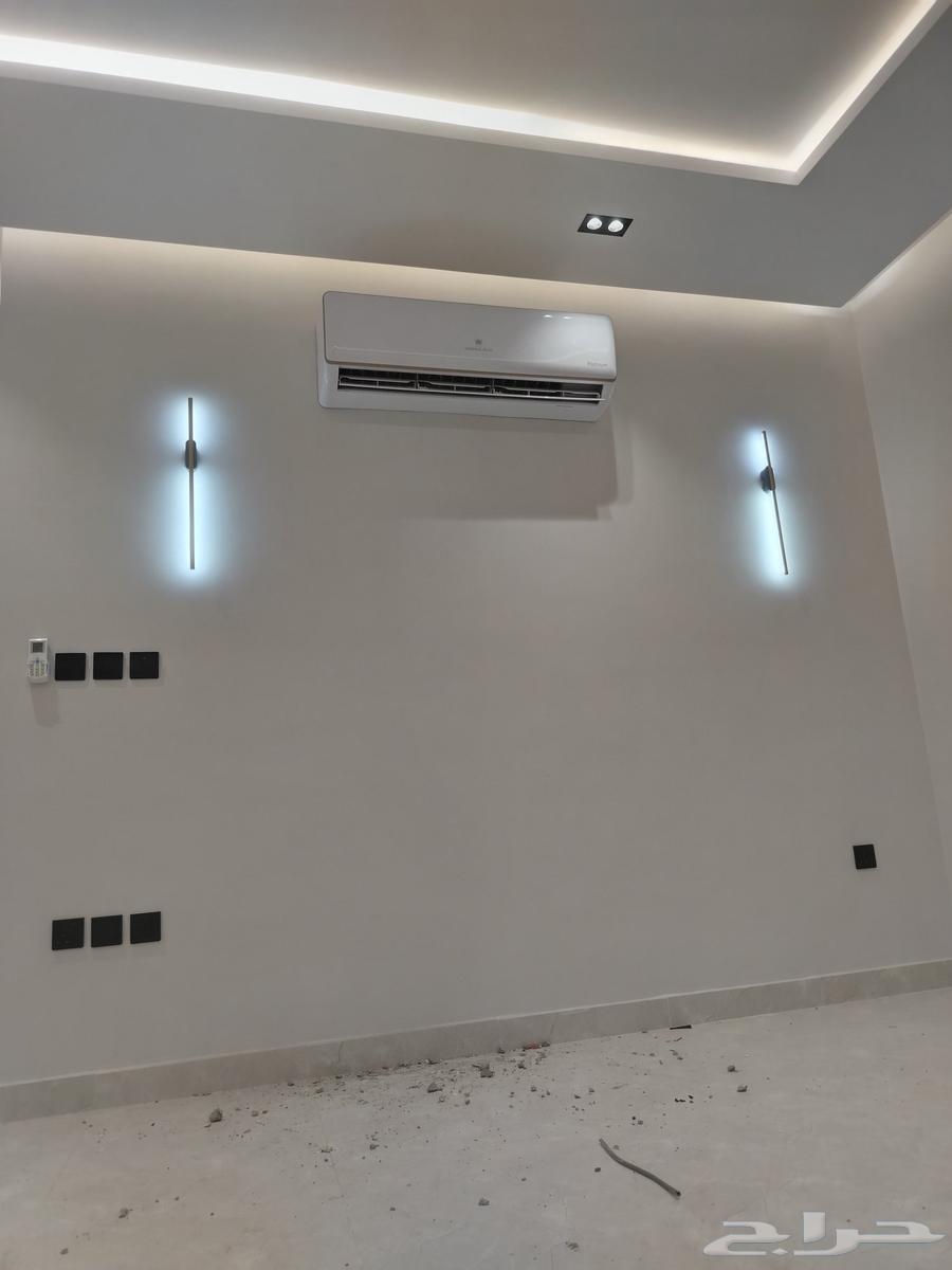 Central air conditioning technician for extension and installation of all types of central air conditioners64148719030402114