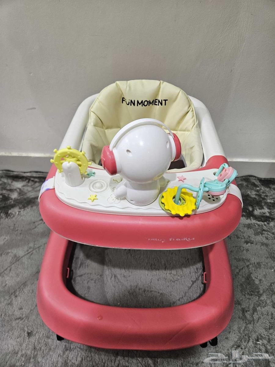 Semi-new baby items (rocking chair, stroller, mattress, carry cot)64502844886146114