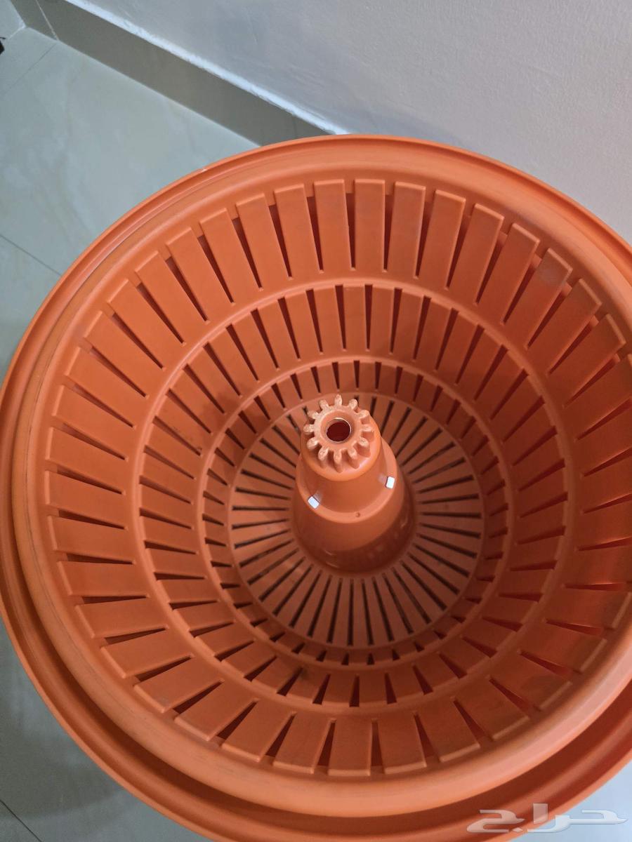 نشافة خضار يدويه حجم وسط جديده64510168376195111