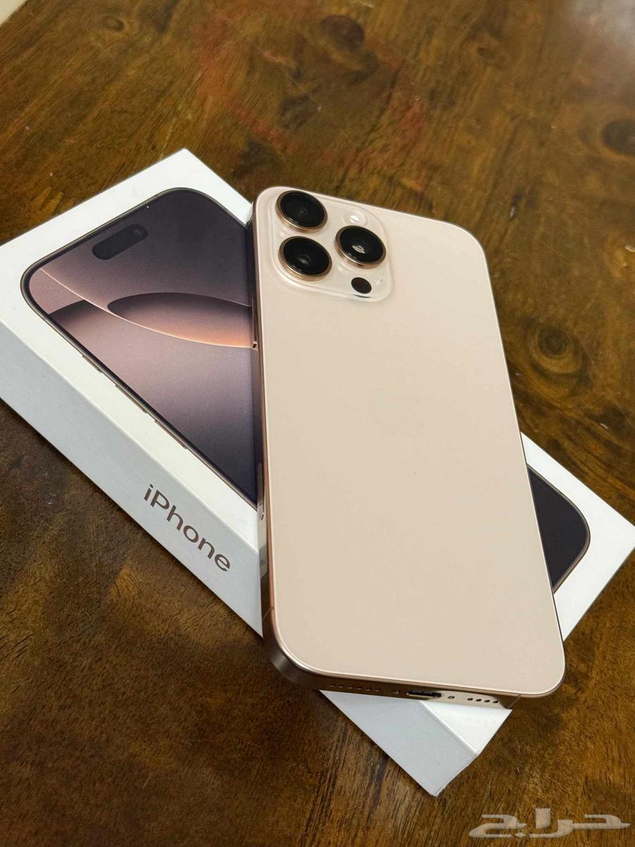 iPhone 16 Pro Max 30 Charging Cycles with Breakage Warranty64504970306178110