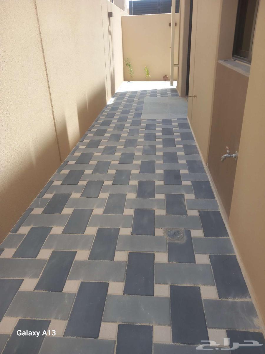 Construction, interlocking, plastering, demolition, waste removal and curbing services64525663104769111