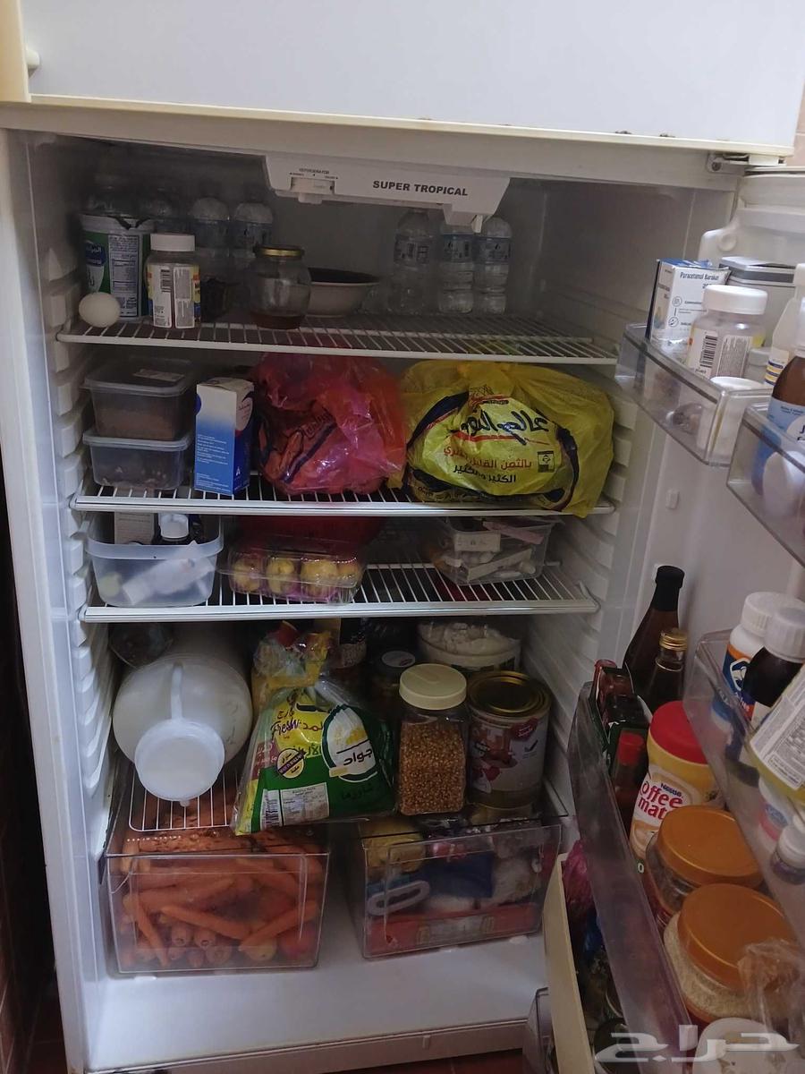 للبيع ثلاجه ومطبخ64500491300611113