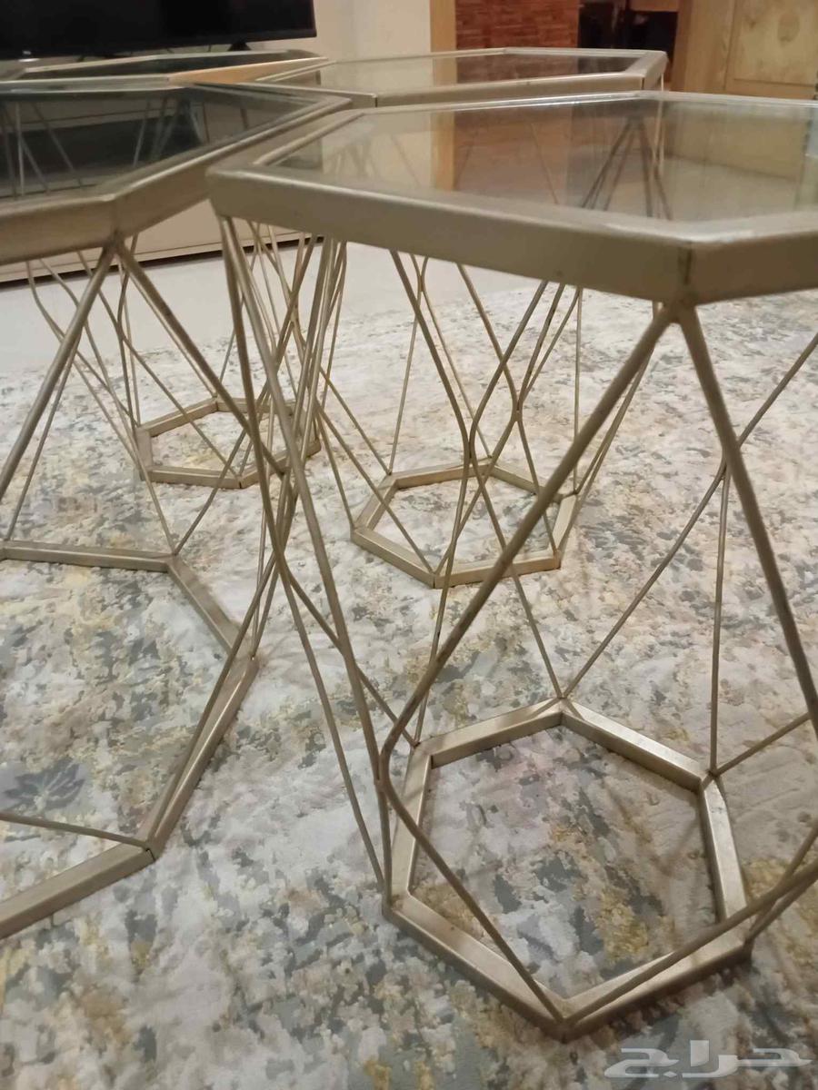 طاولات خده للبيع مع بعض او كل طقم لحاله64507935699459110