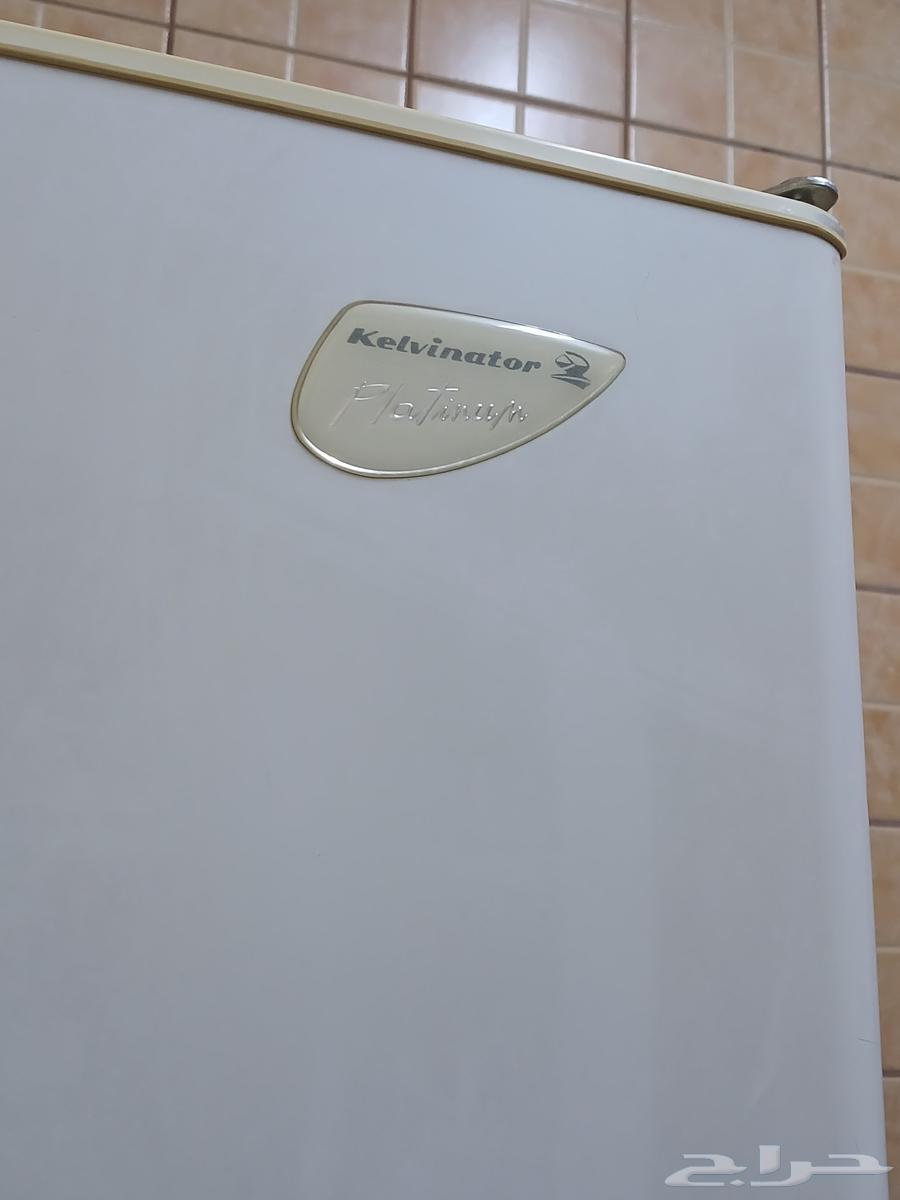 للبيع ثلاجه ومطبخ64500491300611111
