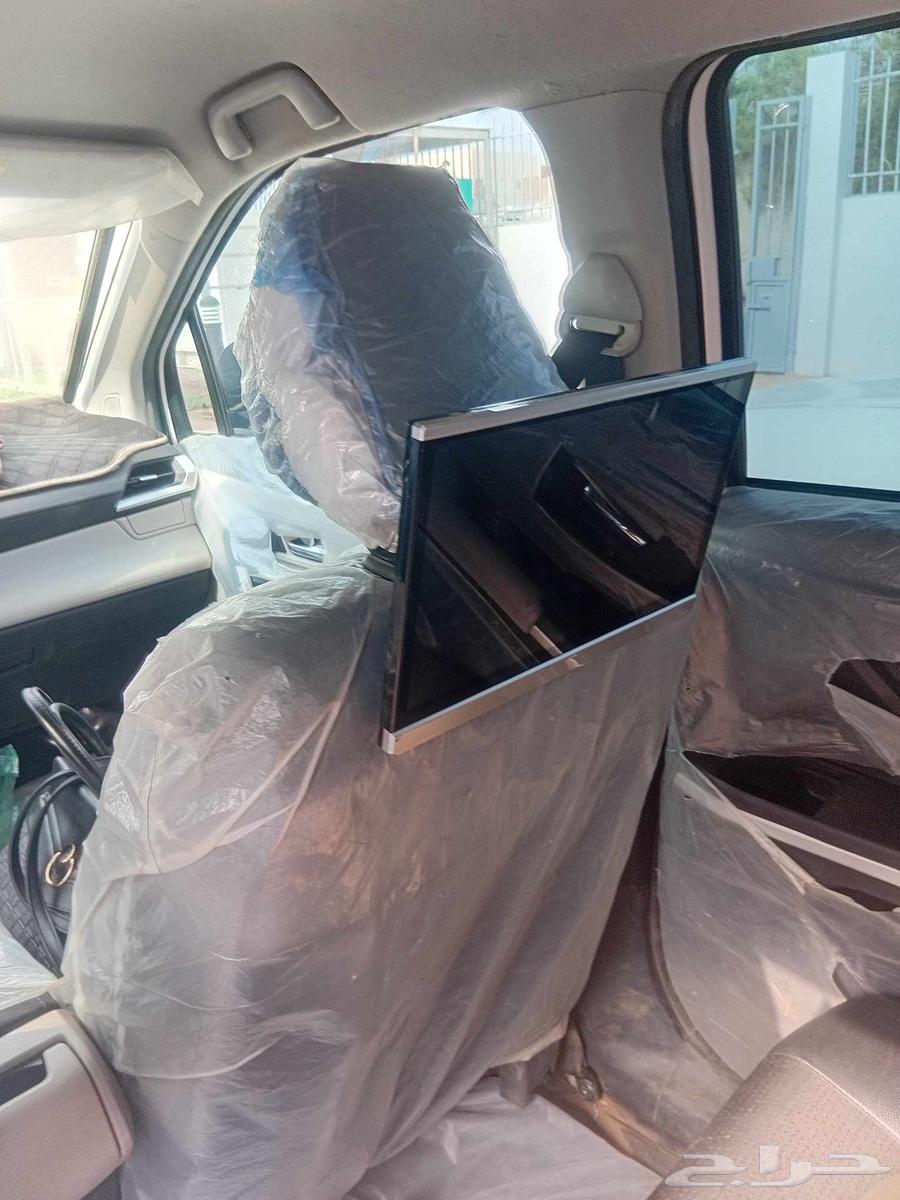 Hello. There are two car screens for sale64504324100738111