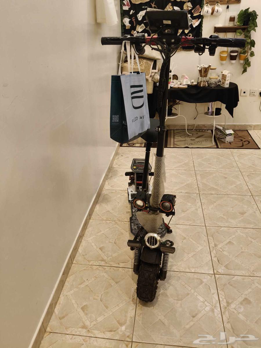 Monster scooter, like new, used for 3 months, negotiable price of 150064503254169601111