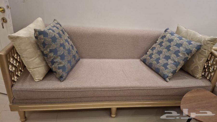 كنب للبيع64502845065731111