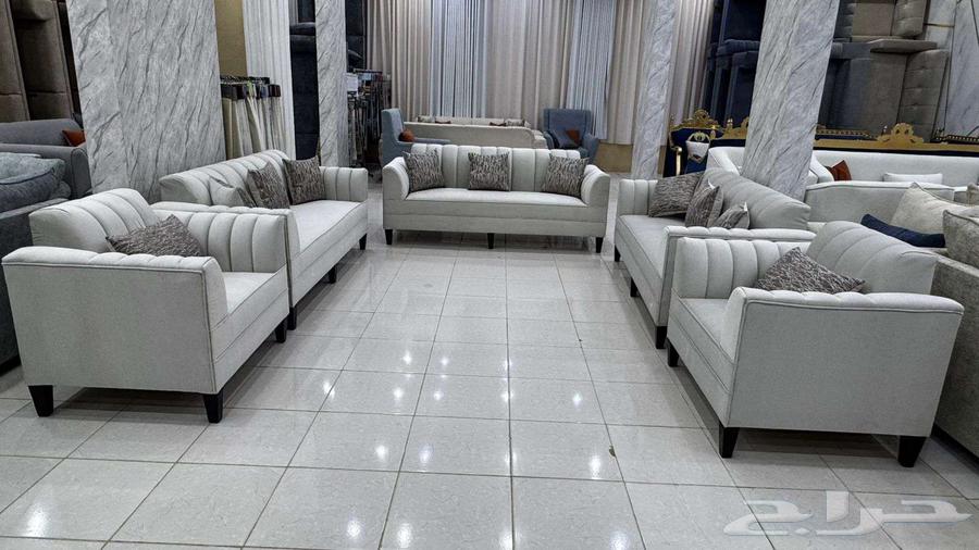 New sofa ready and customizable upon request, all colors available for 1900 including delivery64504310382210110