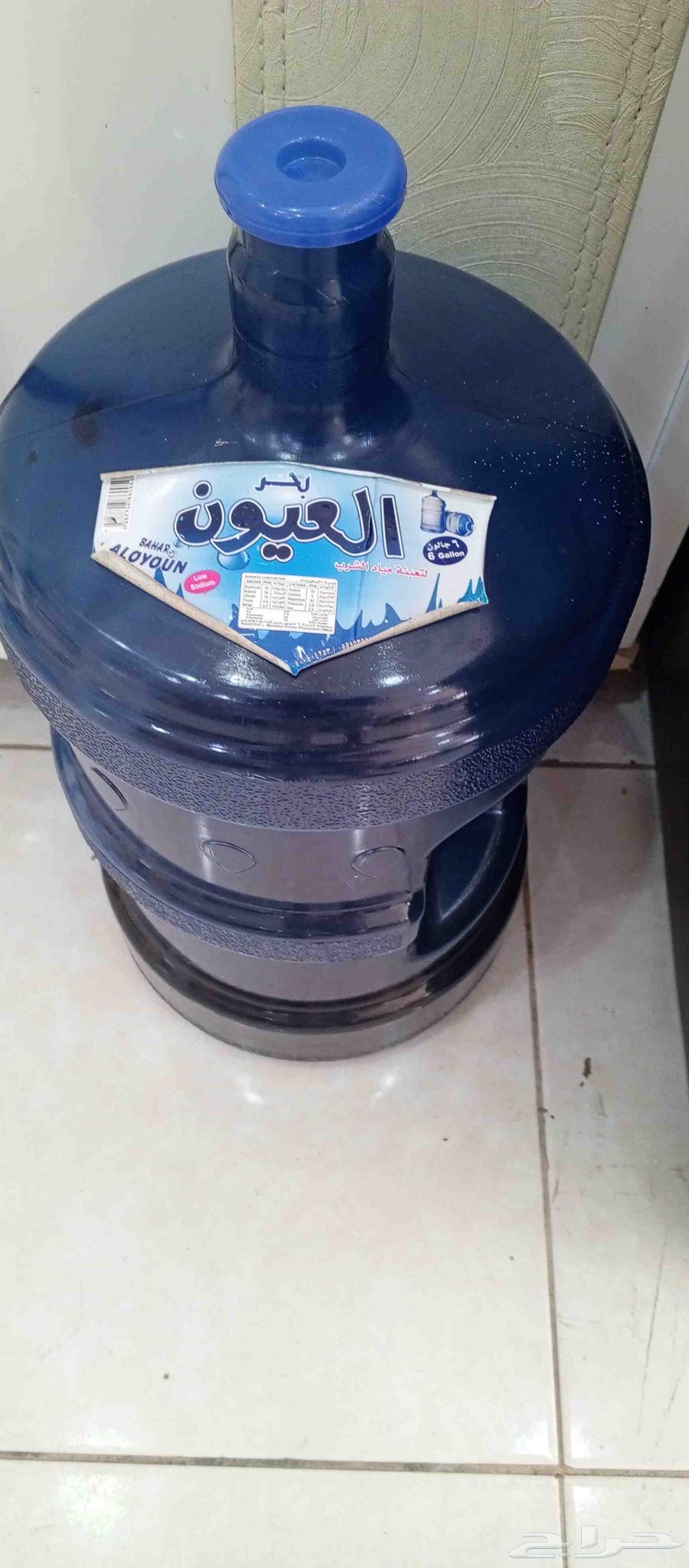 There are 5 water bottles, price per bottle is 25 riyals64506927790850110