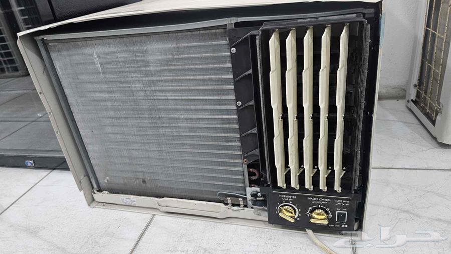 مكيفات سبلت وشباك مستخدمه نظيفة جدا64508061190017110