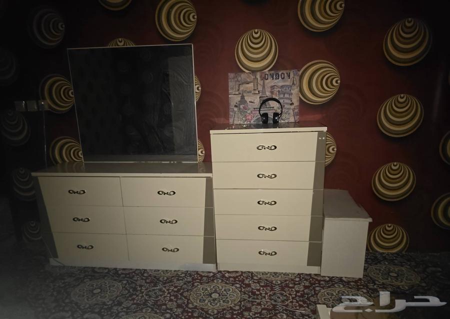 غرفة نوم ماليزي للبيع نفرين64504627005185111