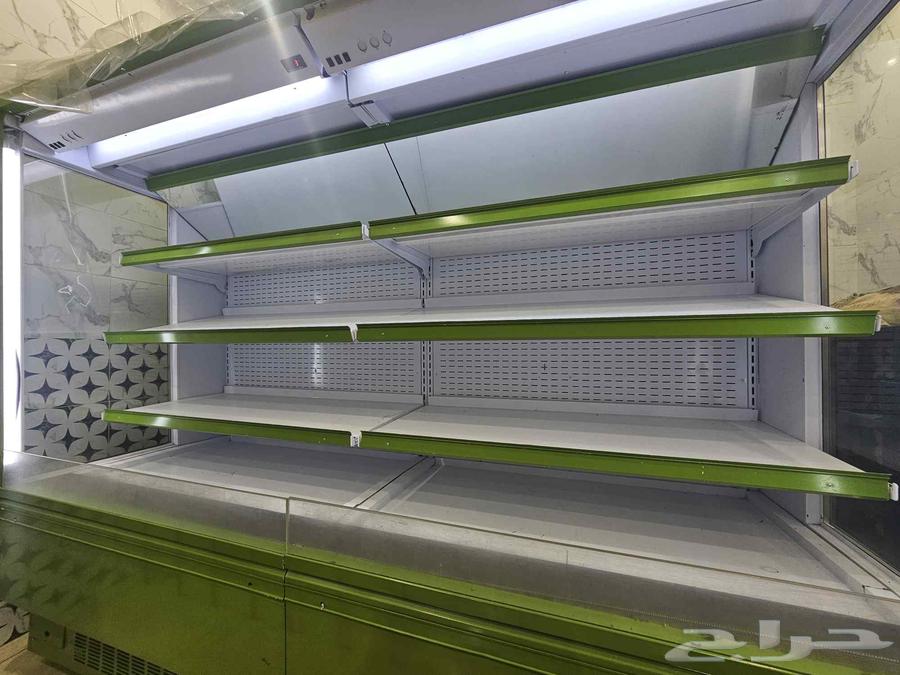 Thai display refrigerator in very good condition64503281675266110