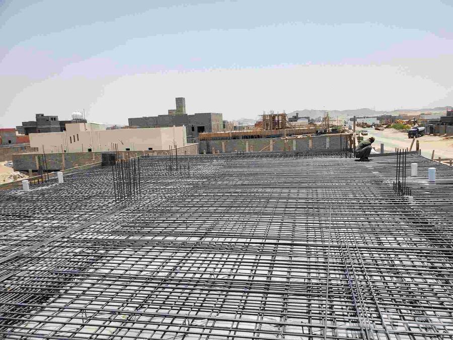 Civil Engineer for Engineering Consultancy and Contracting64213281563523111