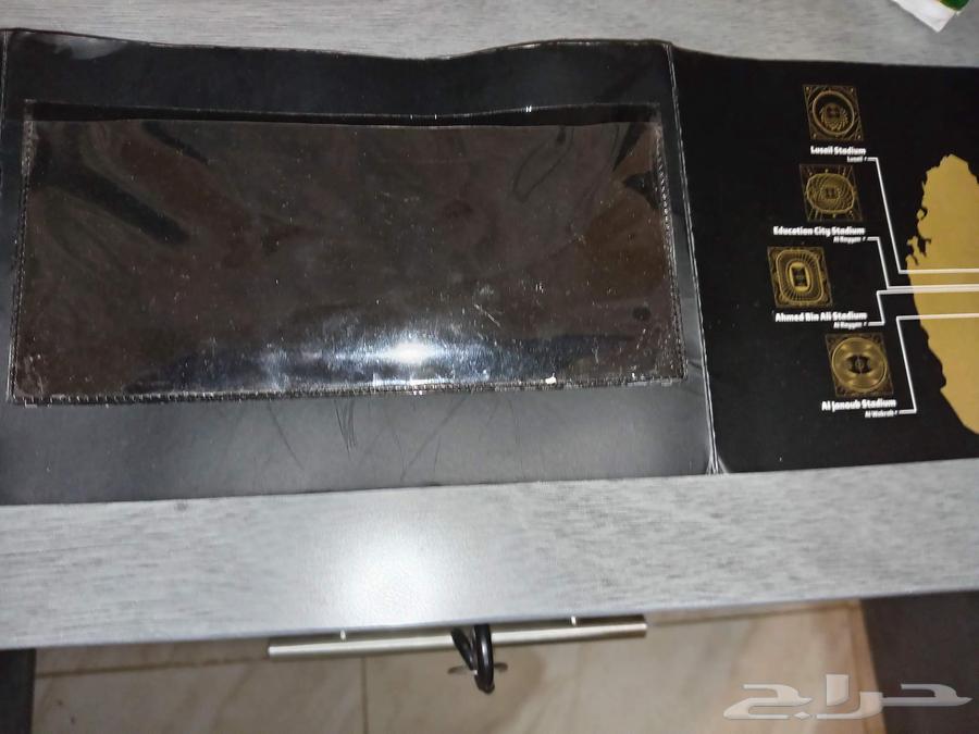 مصرف قطر المركزي نادره فيها توقيع رئيس فيفا والملك بندر64507598866946112