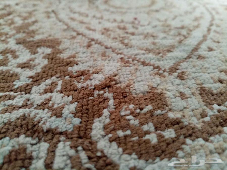 سجاد للبيع جديد لون بني فاتح على أبيض64505495141890113