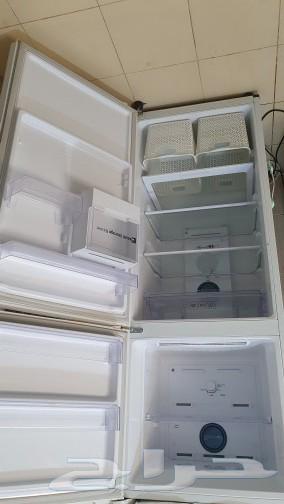 Samsonic refrigerator, very clean used, needs compressor on the top64505847249025111