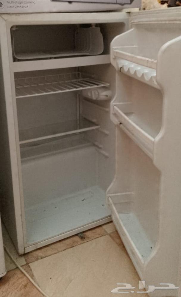 ثلاجه نظيفه للبيع التواصل واتس64508383435139110