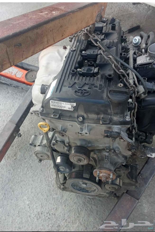 2014 Hilux engine, clean as per condition, disassembled from the car and gearbox64505011544451110