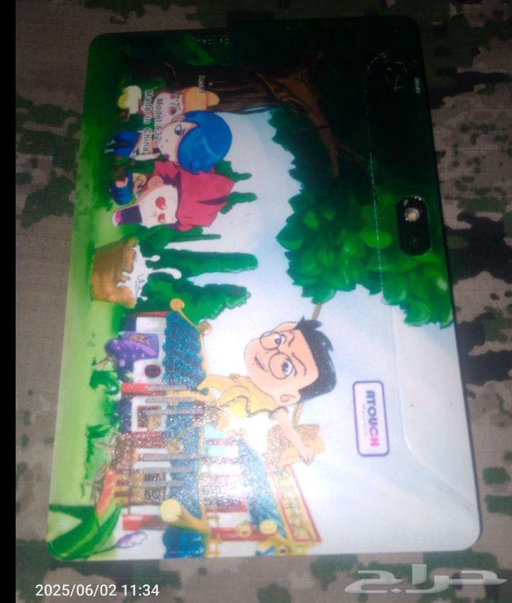 Screen broken - battery 60 - device is working and everything is functioning64510126126593111