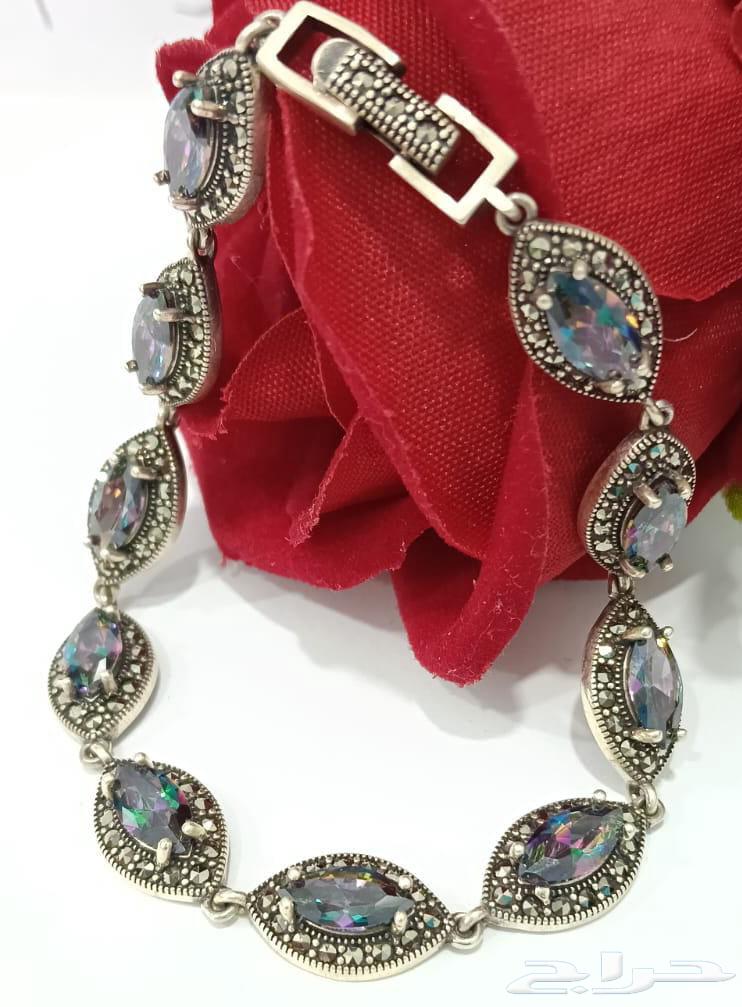 For enthusiasts of excellence and sophistication64510239211011111