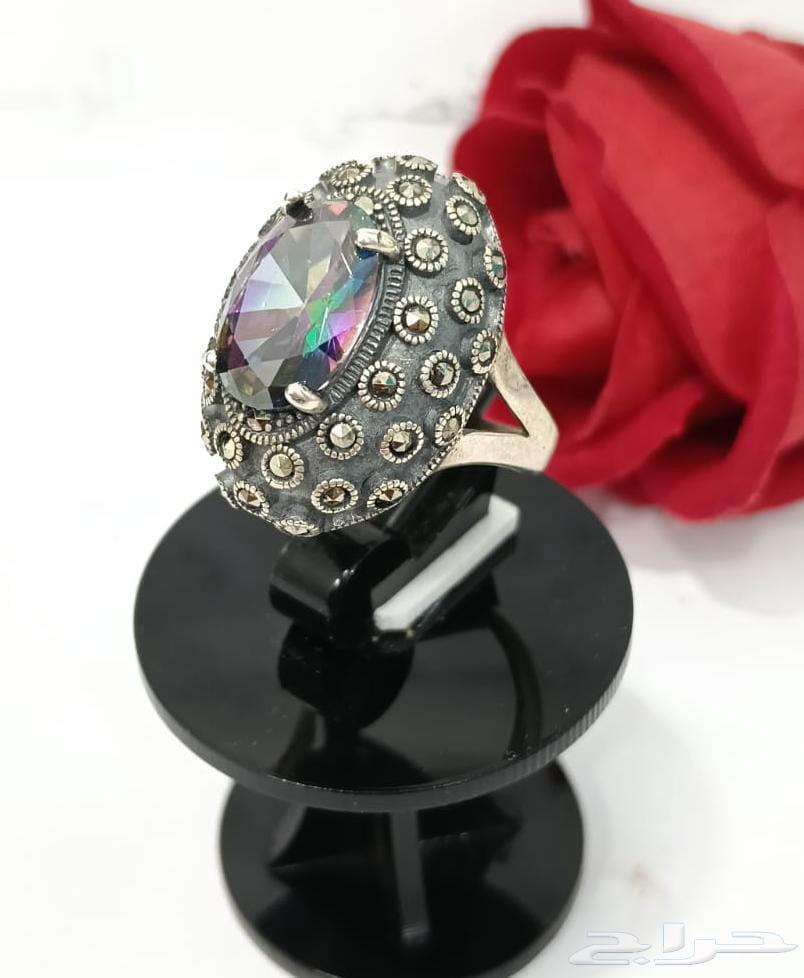 For enthusiasts of excellence and sophistication64510239211011110