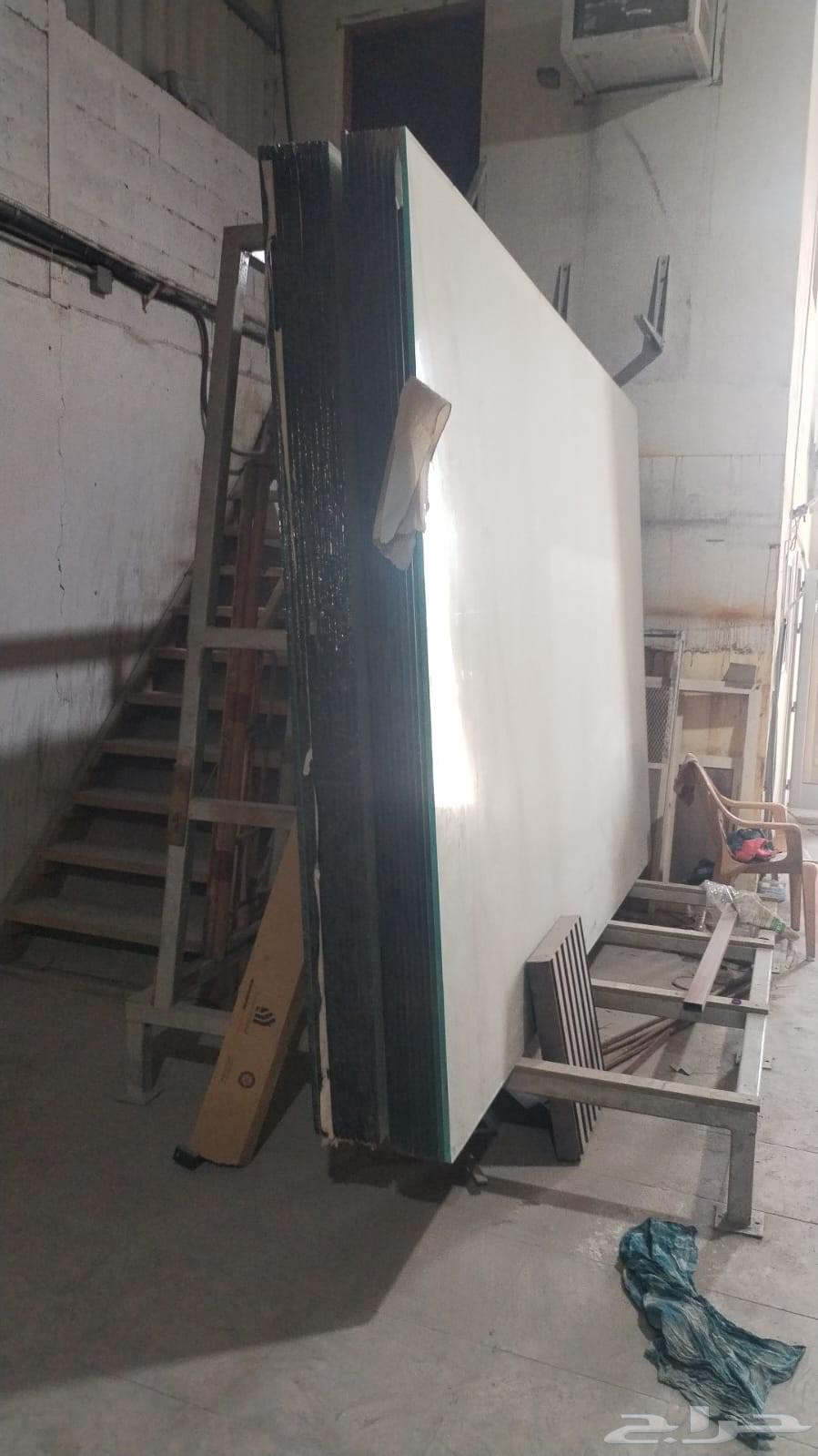 Glass with stands64507838301185110