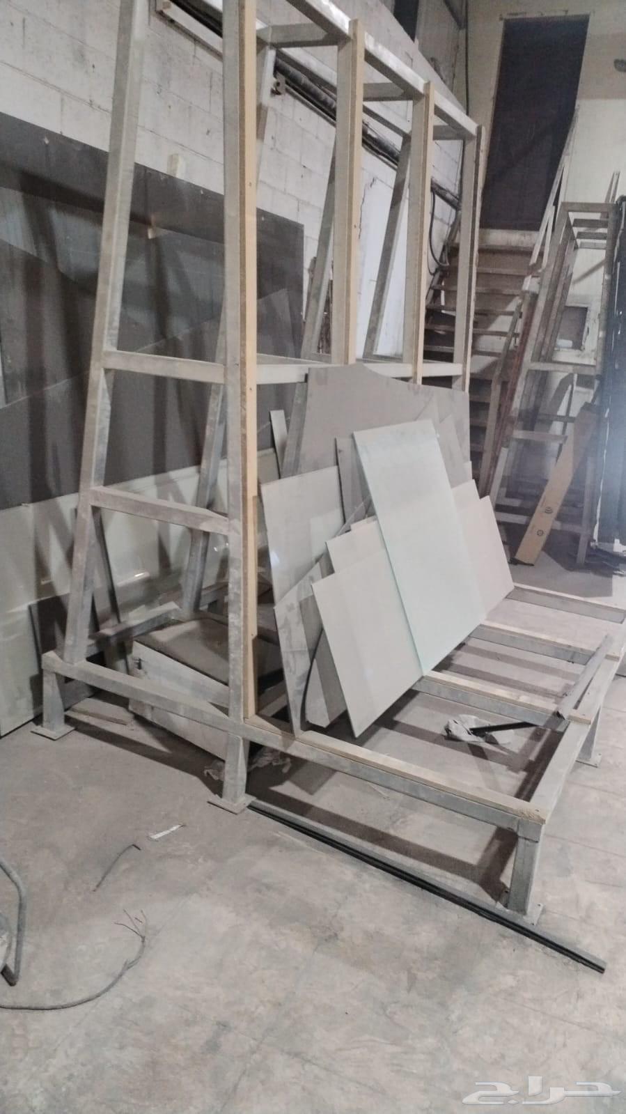 Glass with stands64507838301185111