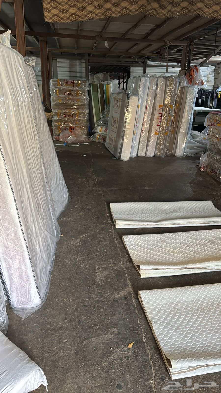 يوجد لدينا جميع انواع المراتب الأمريكي الفندقي مريحه جدآ سعر64506830643074112