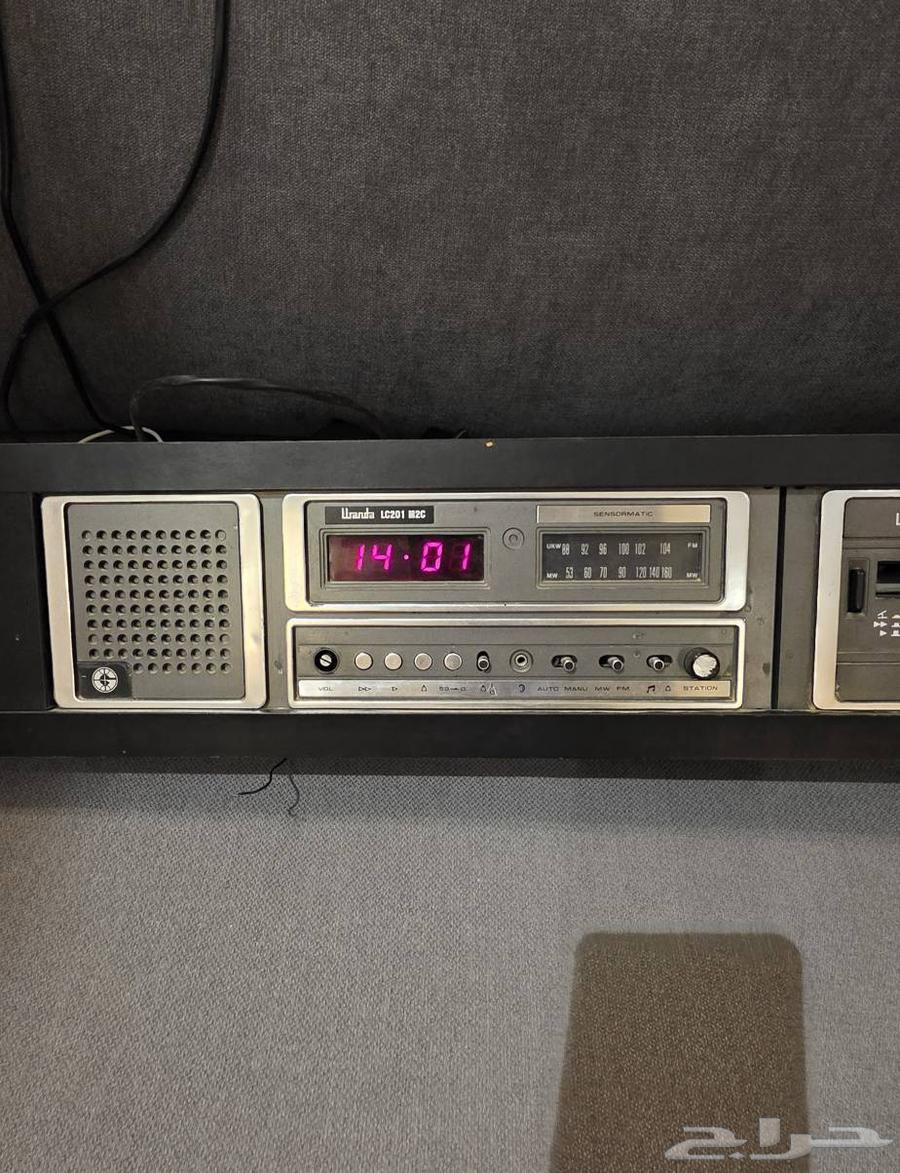 ديكور مسجل وراديو ومنبه سرير قديم64510225235715114