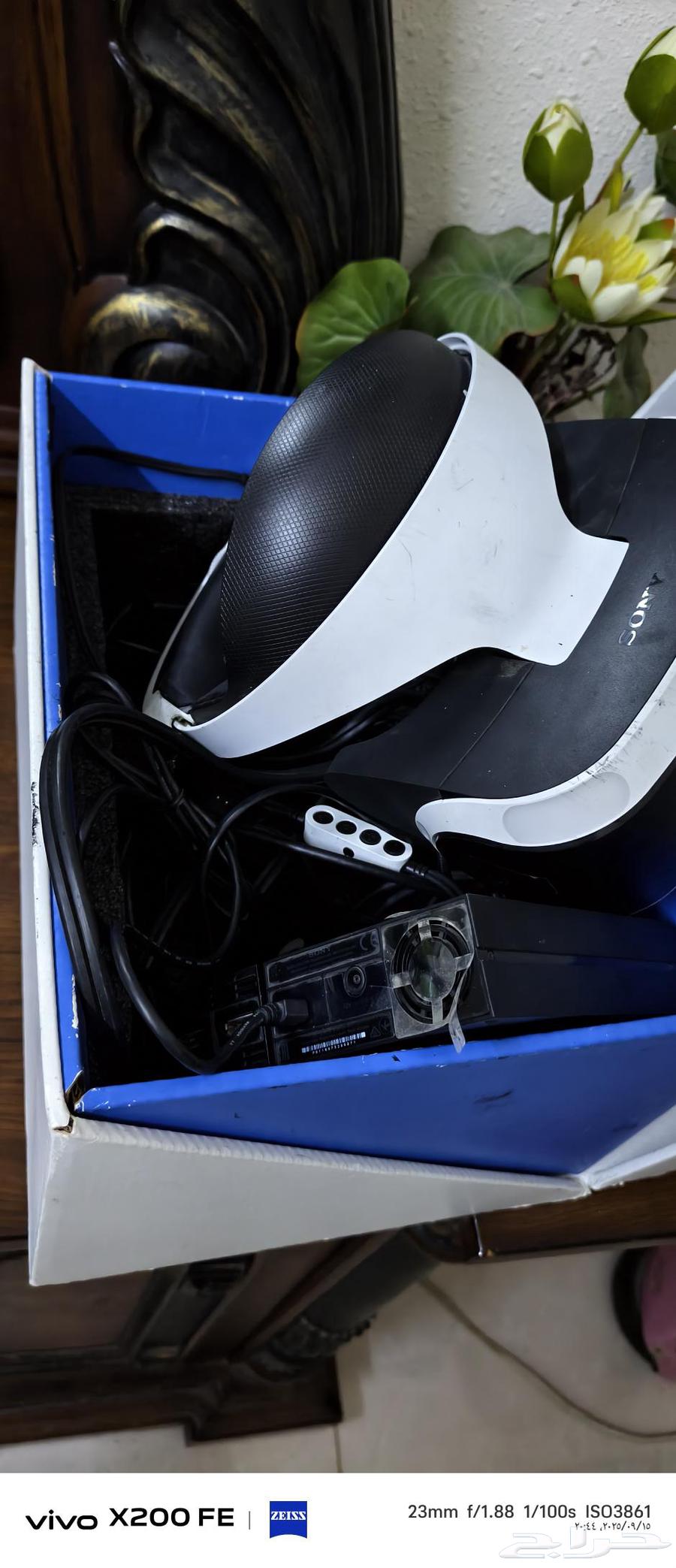 نظارة الواقع الافتراضي لسوني 5 و 464509434274179111