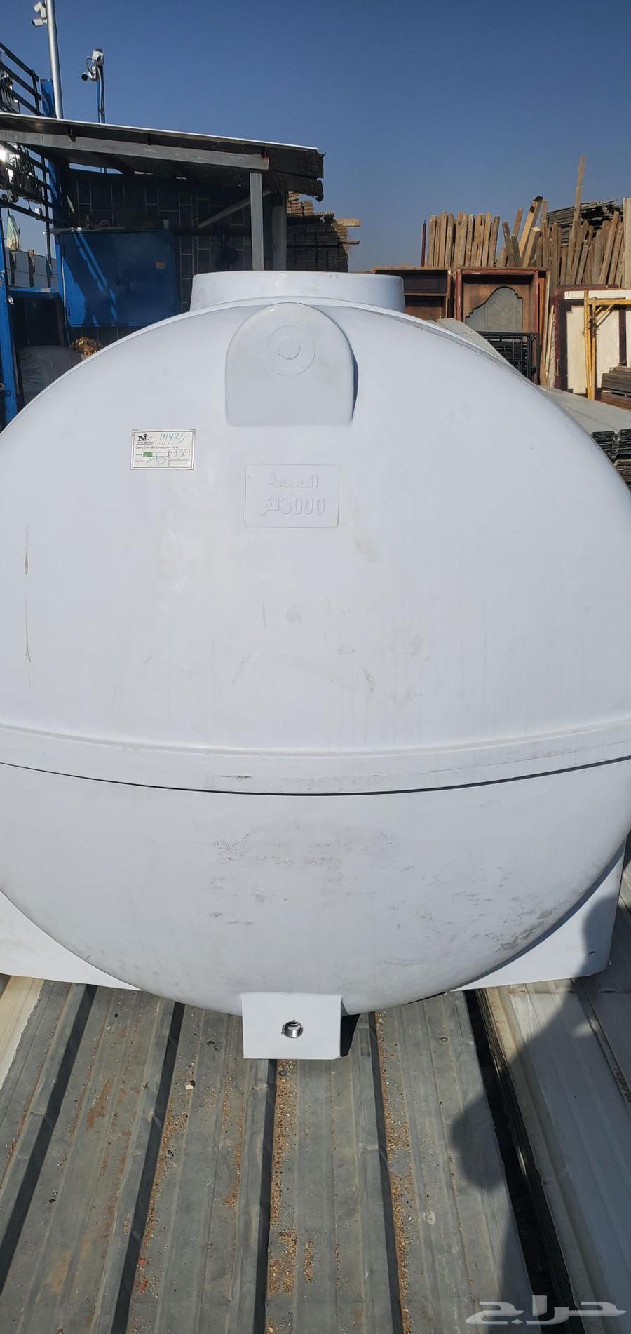 حنفيه مستخدم نضيف جدا استخدام قليل64504351927299111