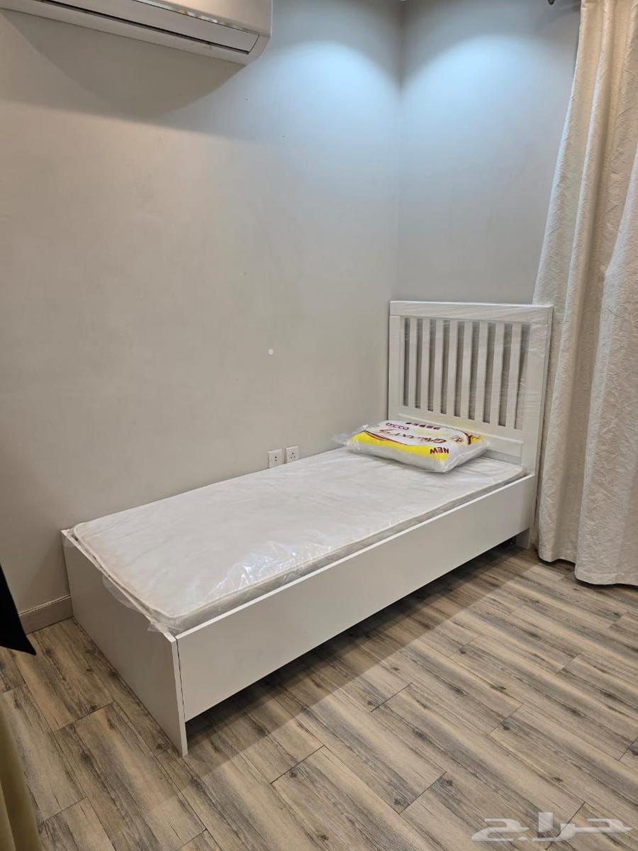 سرير خشب نفر واحد ألون أبيض جديد64510493254657113