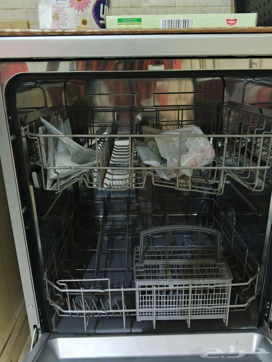 New dishwasher, never used, with warranty and used washing machine64510012803970111