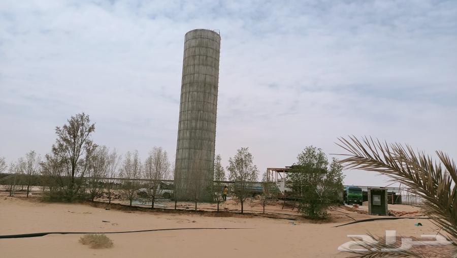 Circular cylindrical tanks farm rest house64546268647809111