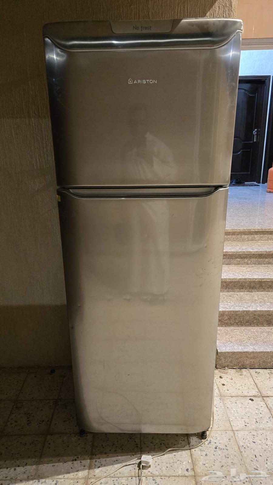 فرن كهربائي كالفينيتور وثلاجه64517803844609111