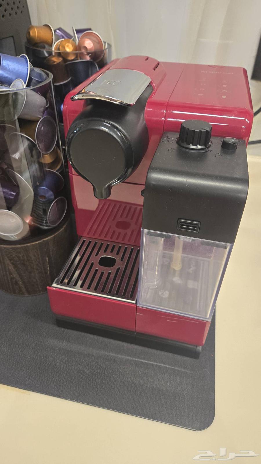 Nespresso Touch and Button Machine with Light Use64513617770497110